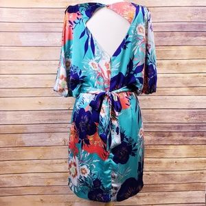 Bisou Bisou Dresses - BIsou Bisou Floral Print Butterfly Sleeve Dress Bisou Bisou Dresses - BIsou Bisou Floral Print Butterfly Sleeve Dress